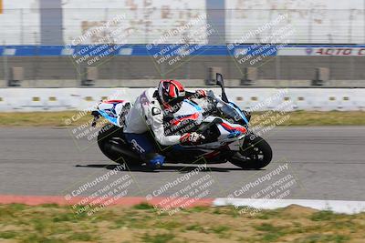 media/Mar-19-2022-Fastrack Riders (Sat) [[4e7522d738]]/Level 5 Race/Turn 9 Inside/